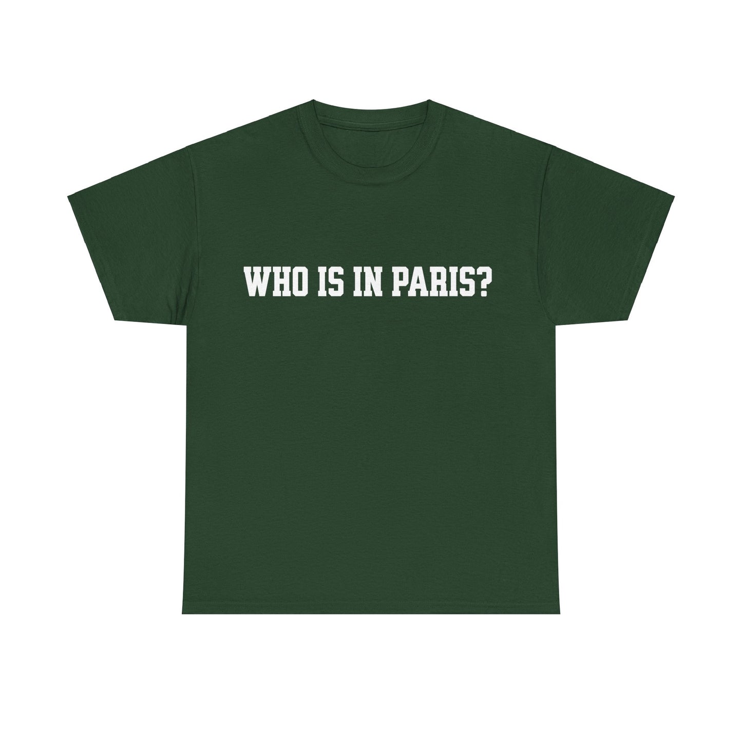 Entdecke unser stylisches T-Shirt mit dem Schriftzug "Who is in Paris". Ein Must-Have für Modebewusste und Städte-Liebhaber. Hochwertige Baumwolle, unschlagbarer Komfort. Hol dir jetzt dein urbanes Statement-Piece! Für Kanye West fans als Geschenk perfekt. Ye in Paris Tshirt.
