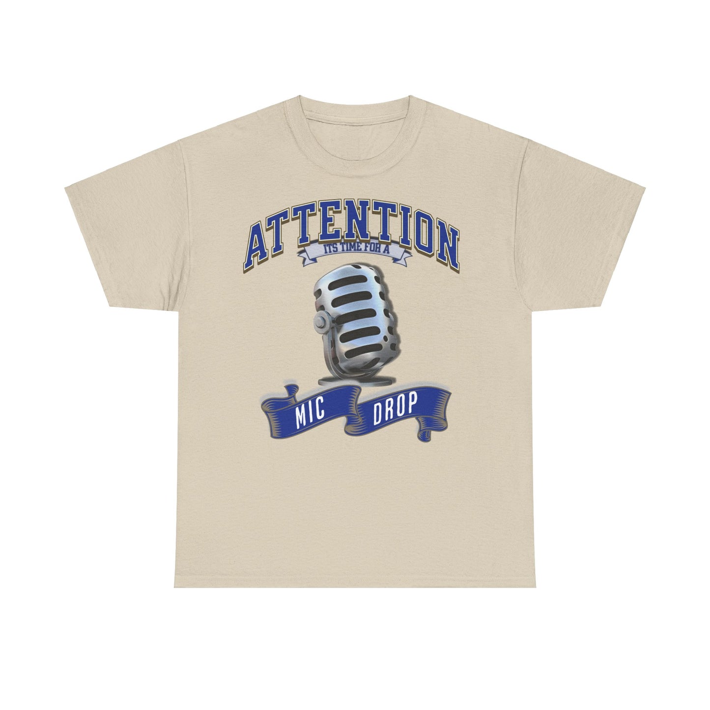 Mic Drop! Dieses coole T-Shirt mit der kultigen "It's Time for a Mic Drop" Aufschrift ist der perfekte Style für TikTok Stars und Influencer. Das hochwertige Baumwollshirt überzeugt mit seinem lässigen Urban Design und dem witzigen Slogan. Ob für Videos, Challenges oder einfach zum Chillen. It´s time for A Micdrop!