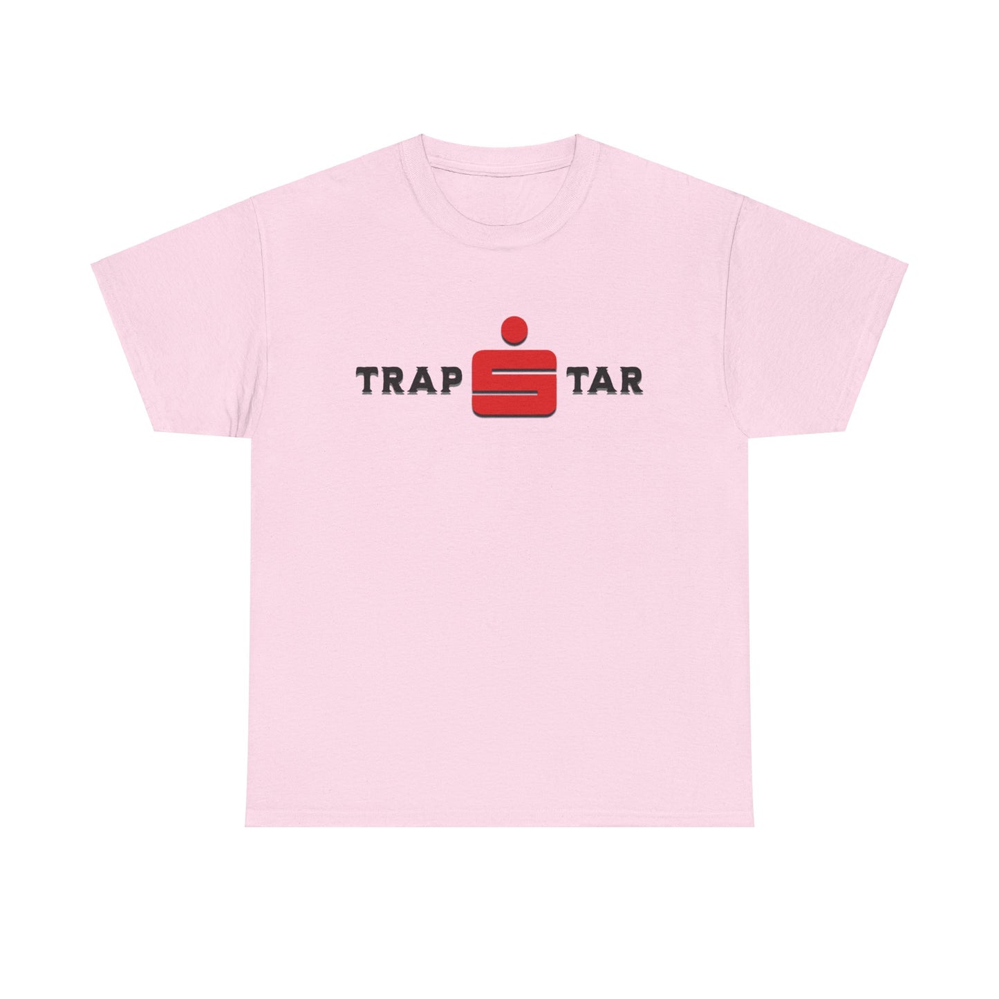 Entdecke das exklusive Trapstar T-Shirt mit Sparkassen-Logo! Hergestellt aus 100% Baumwolle für maximalen Komfort, bietet es urbanen Streetwear-Style und perfekte Passform. Ideal für Modebewusste, vielseitig kombinierbar, pflegeleicht und ein Must-Have in deiner Streetwear-Kollektion. Jetzt kaufen!